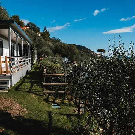 Agriturismo Rose Di Pietra Pietra Ligure Exterior foto