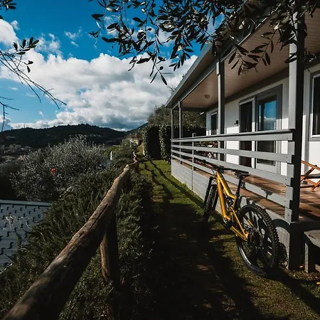Agriturismo Rose Di Pietra Pietra Ligure Exterior foto