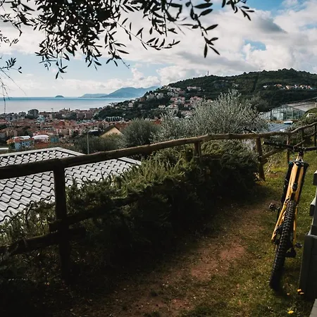 Agriturismo Rose Di Pietra Pietra Ligure Exterior foto