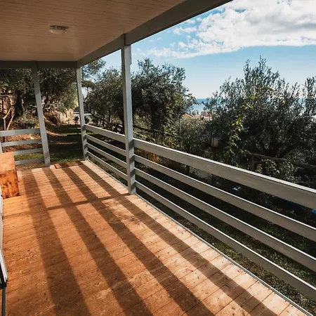 Agriturismo Rose Di Pietra Pietra Ligure Exterior foto